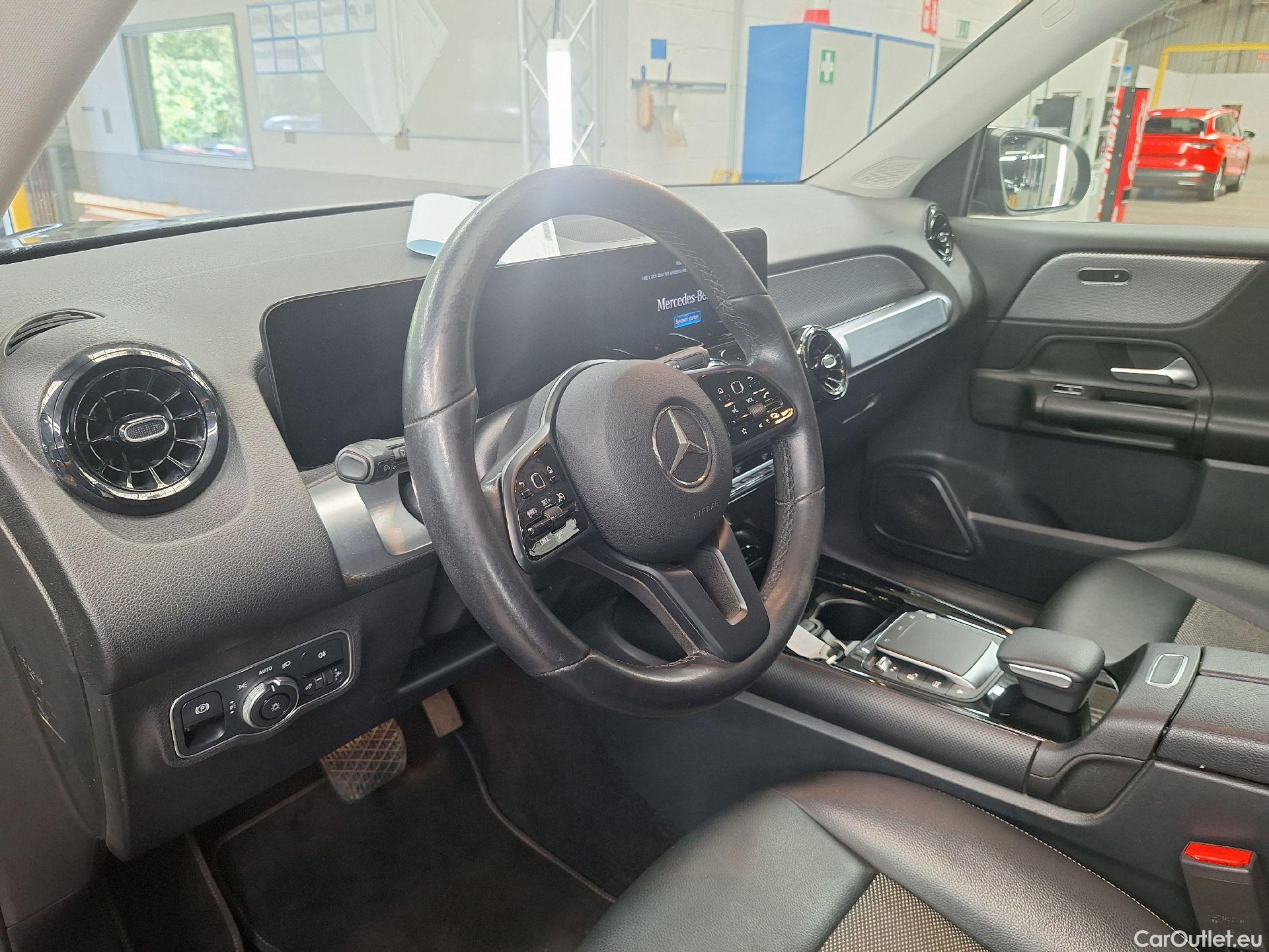  Mercedes  GLB Mercedes,  '19, Mercedes-Benz   180 d 5d #63