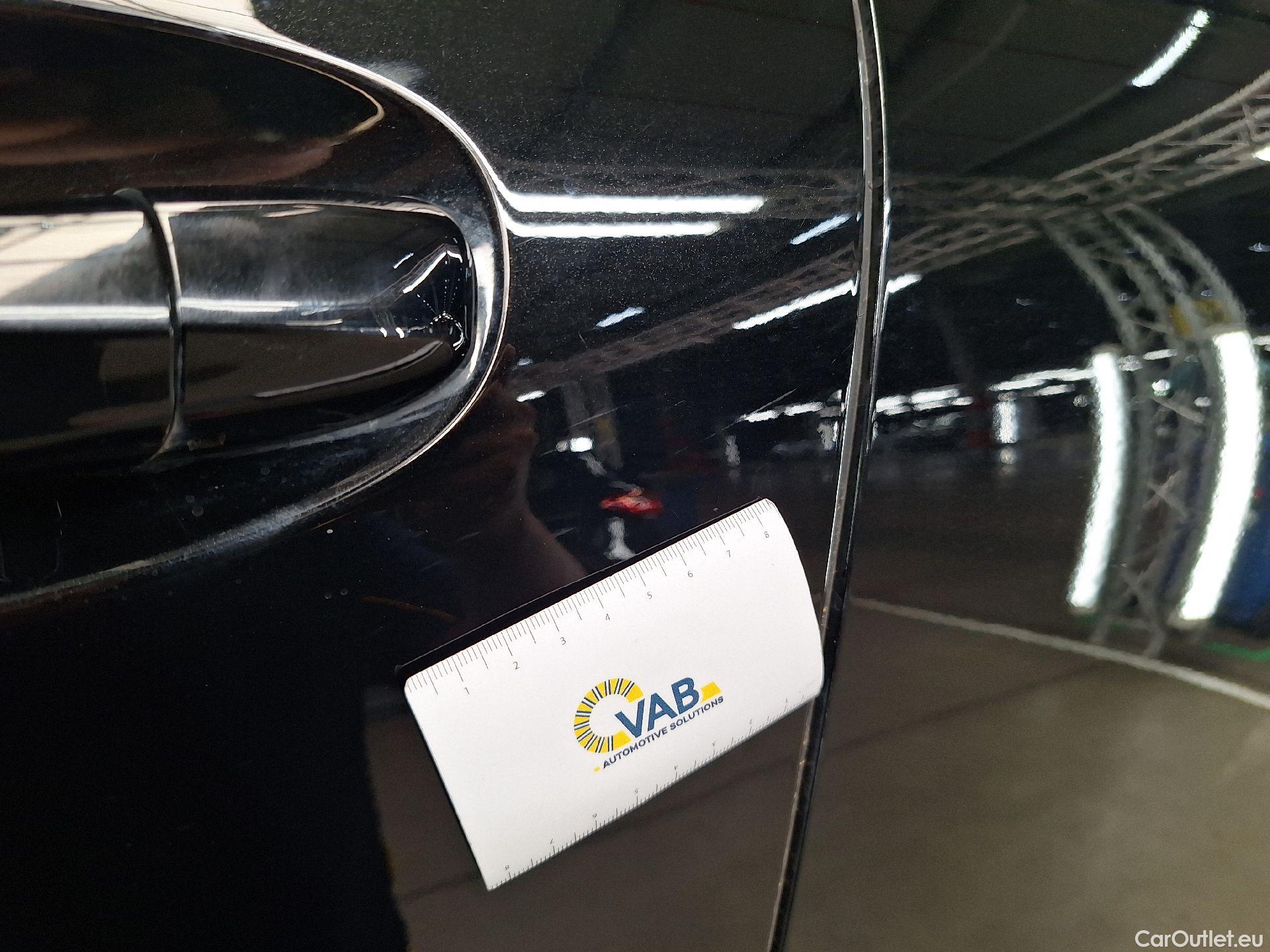  Mercedes  GLB Mercedes,  '19, Mercedes-Benz   180 d 5d #29