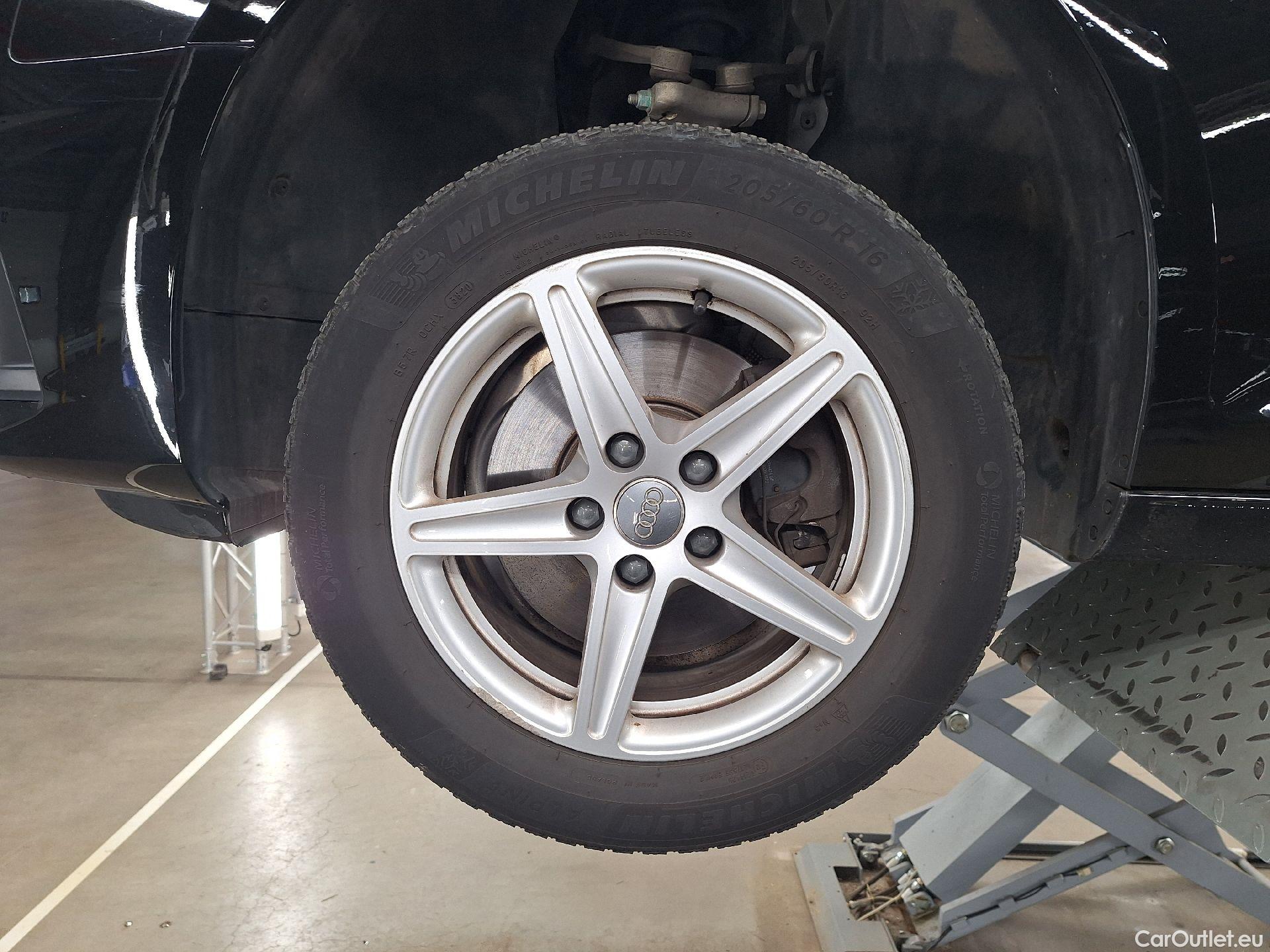  Audi  A4 Audi,  Berline FL'19,  30 TDi Bus.Ed.Str. #24
