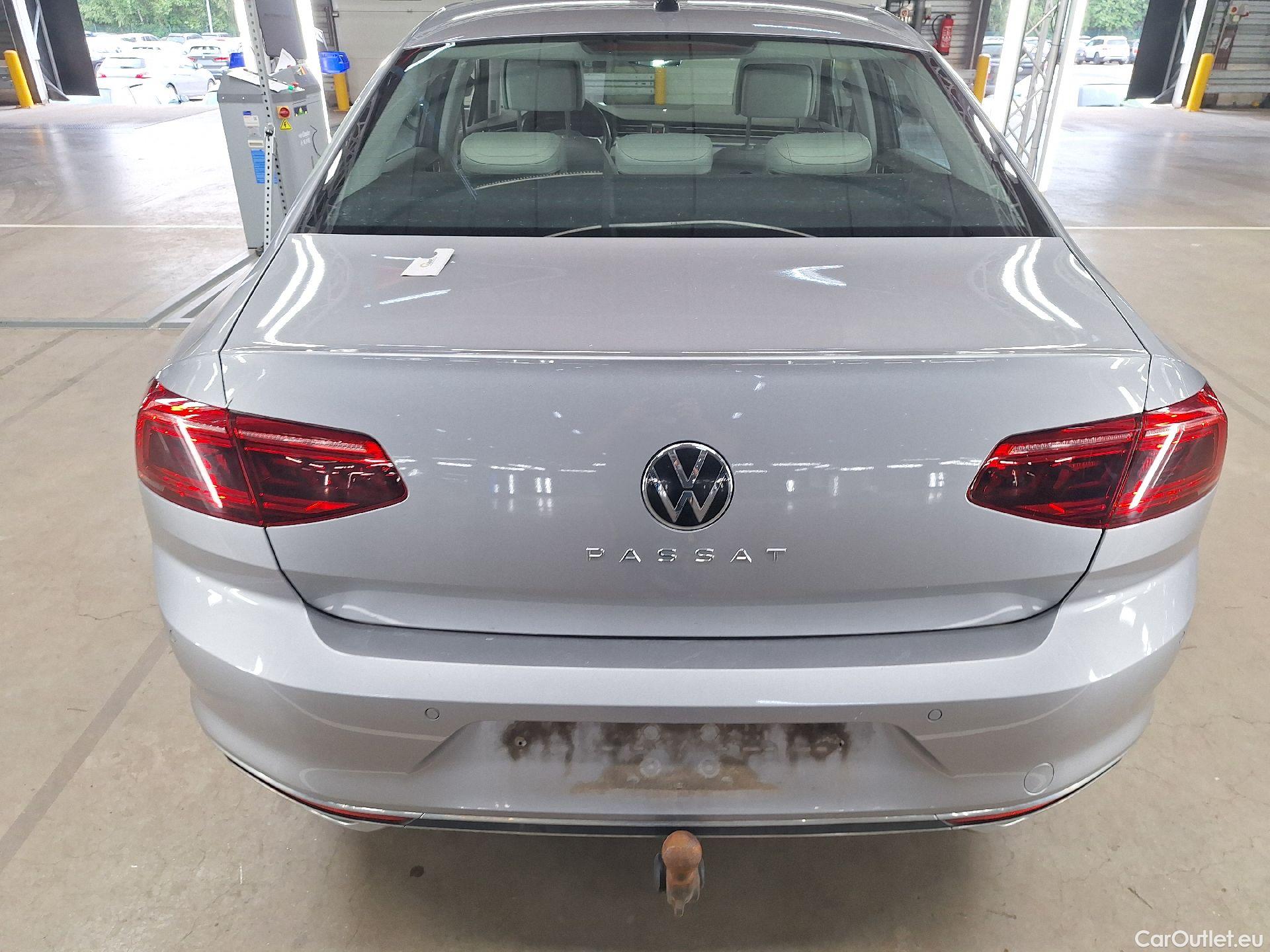  Volkswagen  Passat VW,  FL'19, Pass.2.0TDI 150 Eleg.Bus.DSG #1