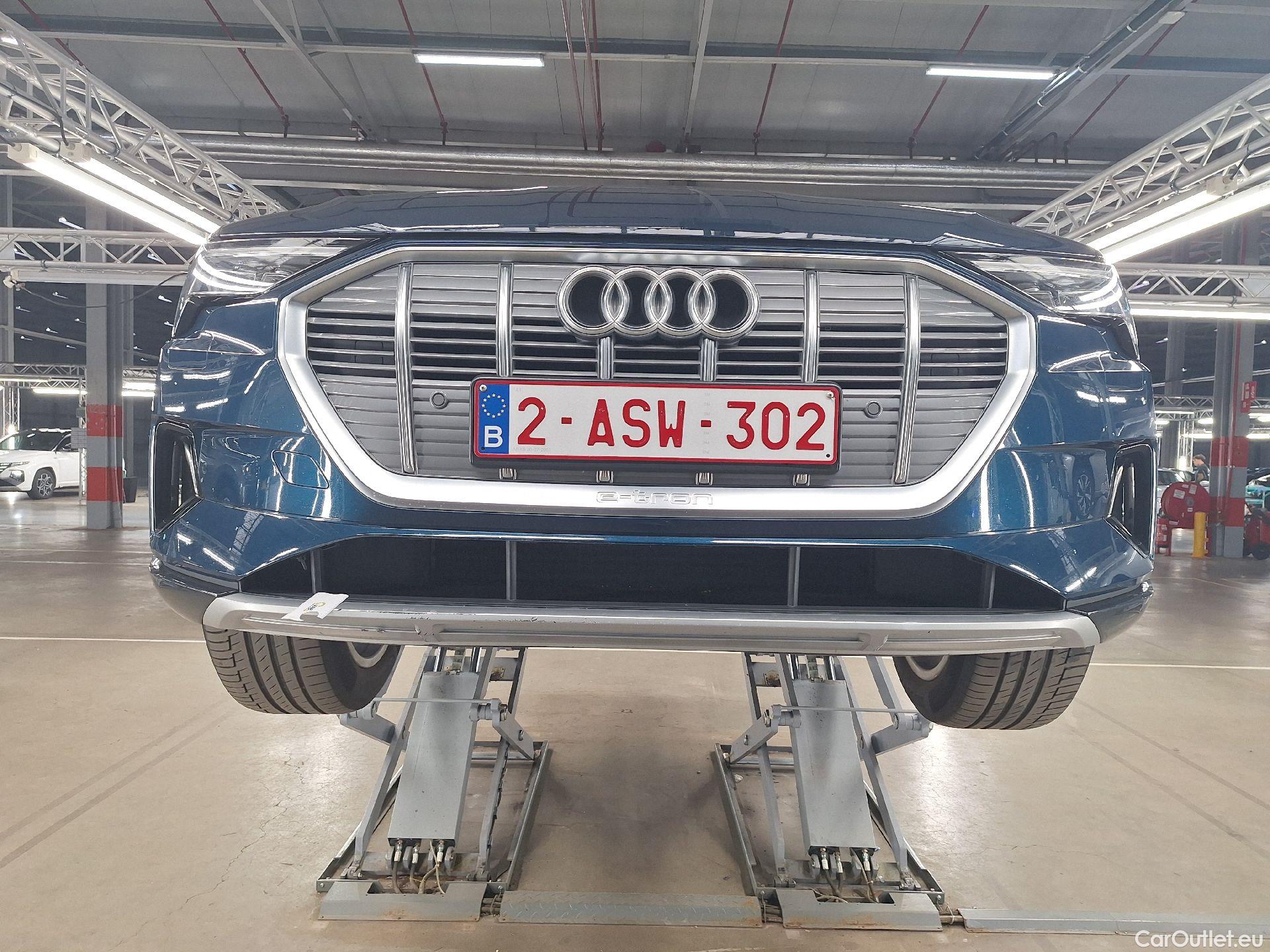  Audi  E-TRON Audi,  '19 BEV,  55 300kW Quat.Advanced #45