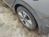  Hyundai   Ioniq Hyundai 1.6 Plug-in Hybride Executive 5d #78