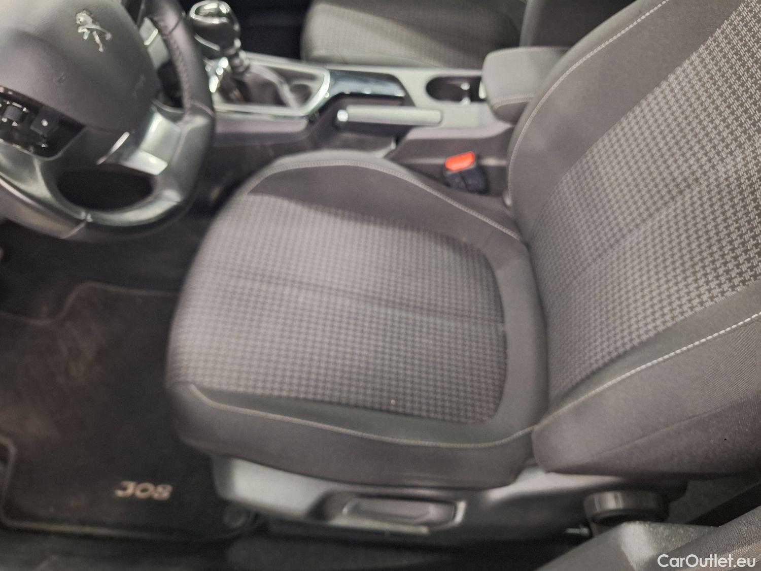  Peugeot  308 Peugeot,  SW FL'17, Peugeot  SW 1.2 PureTech 110 S&S Active Pack 5d #49