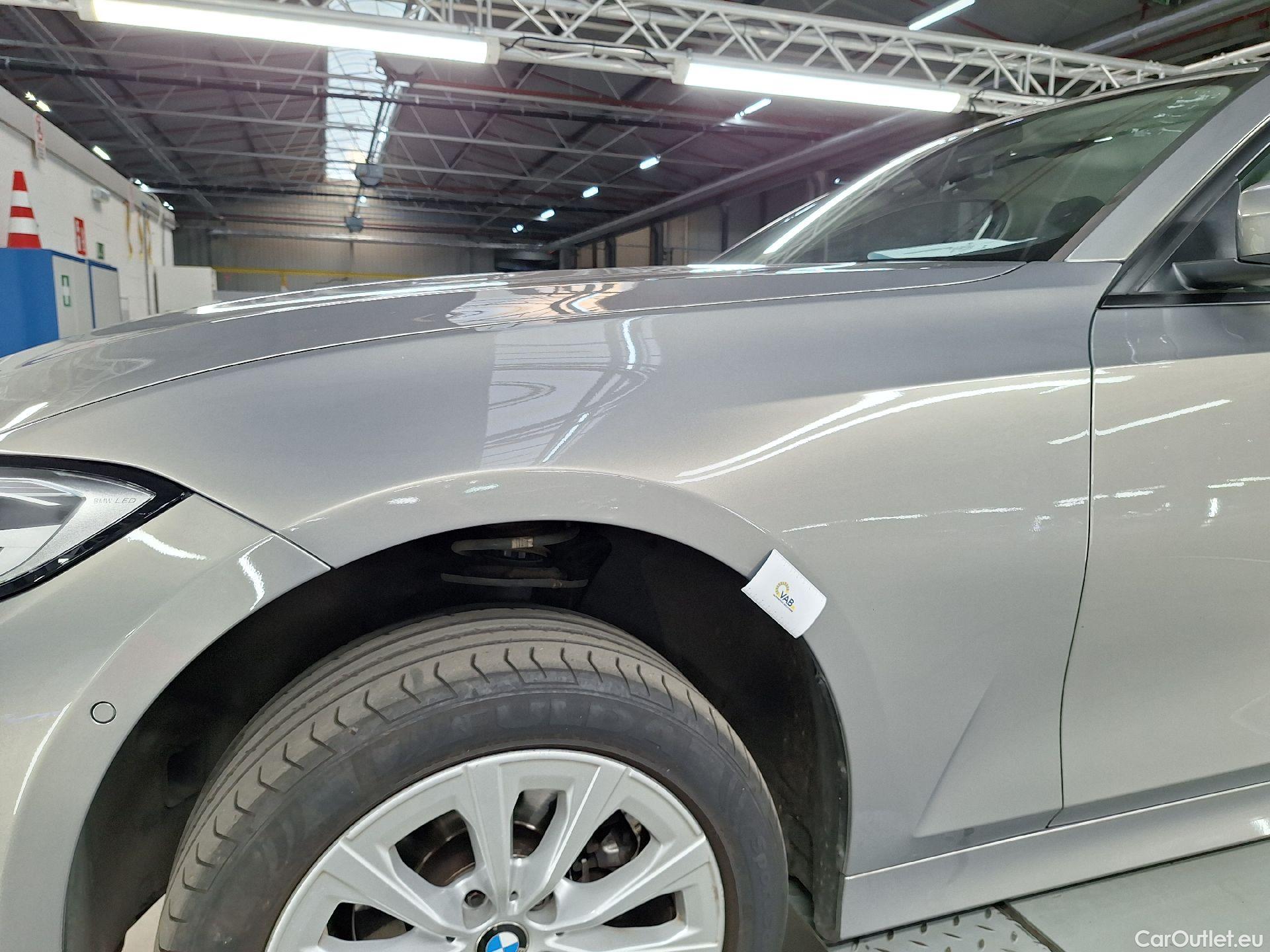  Bmw  Serie 3 BMW, 3-serie Touring '18, BMW 3 Reeks Touring 318dA (100 kW) 5d #19