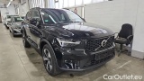  Volvo  XC 40 B3 Plus Dark DCT #2