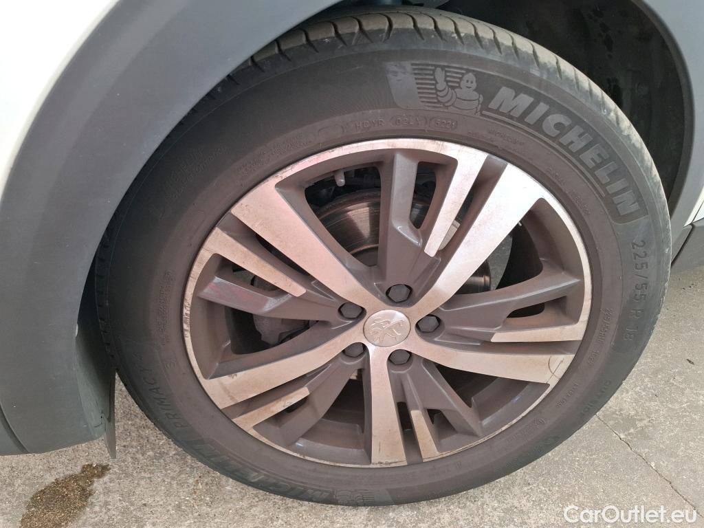  Peugeot  3008  Allure 1.5 HDi 130CV BVA8 E6d #5