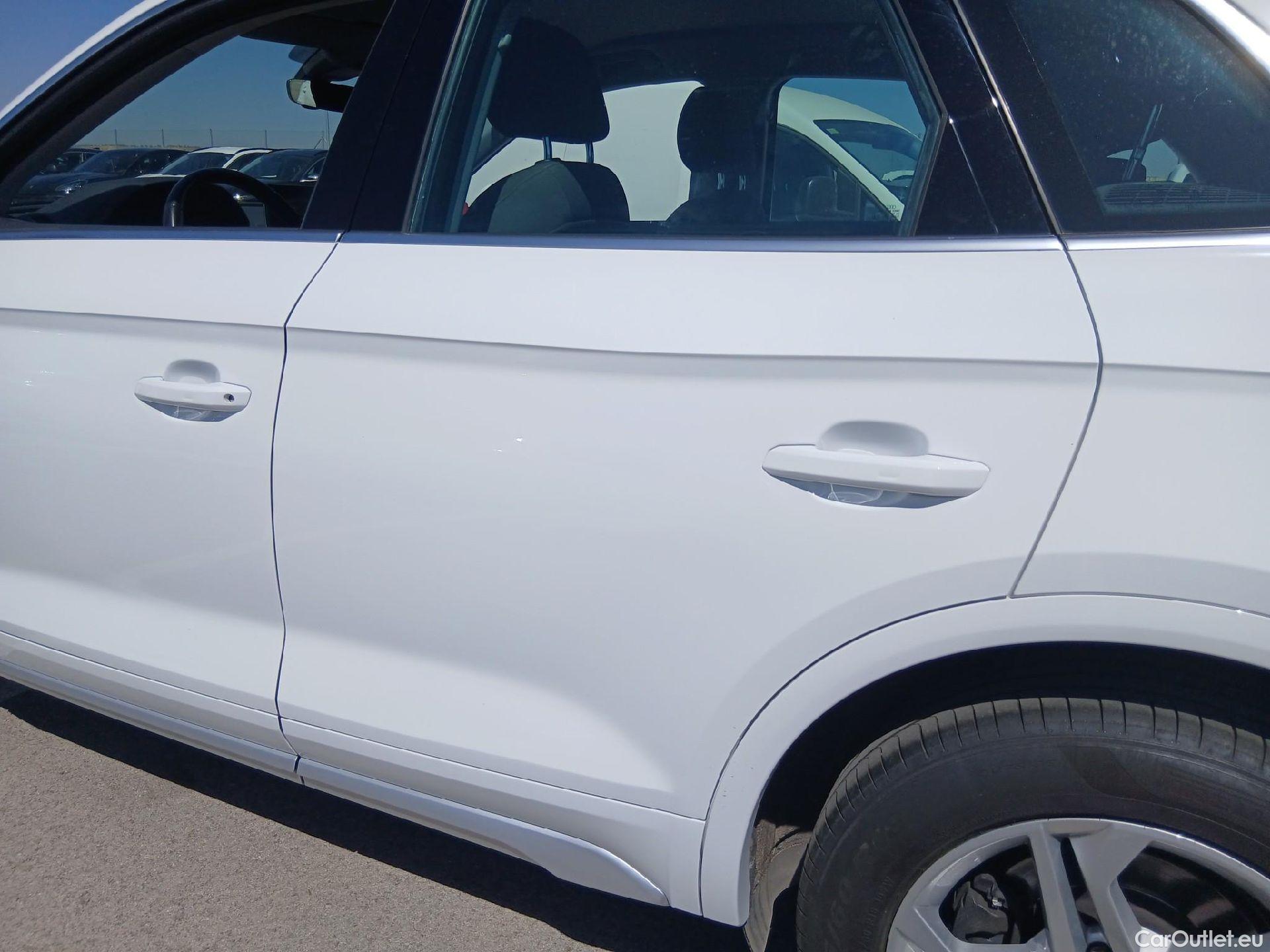  Audi  Q5 AUDI  / 2020 / 5P / todoterreno Advanced 35 TDI 120kW S tronic (AC2) #8