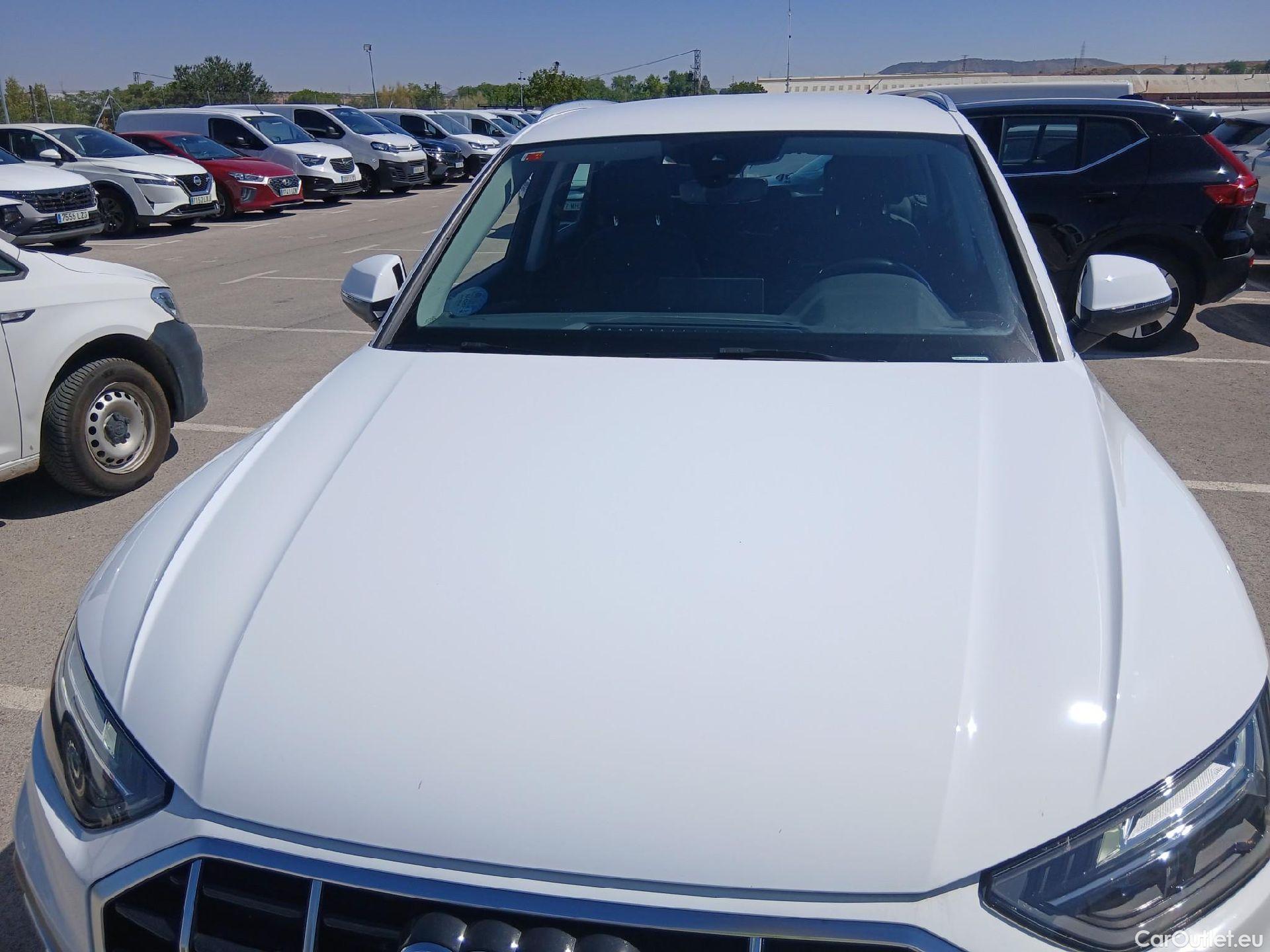  Audi  Q5 AUDI  / 2020 / 5P / todoterreno Advanced 35 TDI 120kW S tronic (AC2) #3