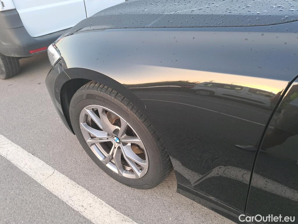  Bmw  Serie 3 BMW  / 2018 / 4P / sedán 320d Auto. #13