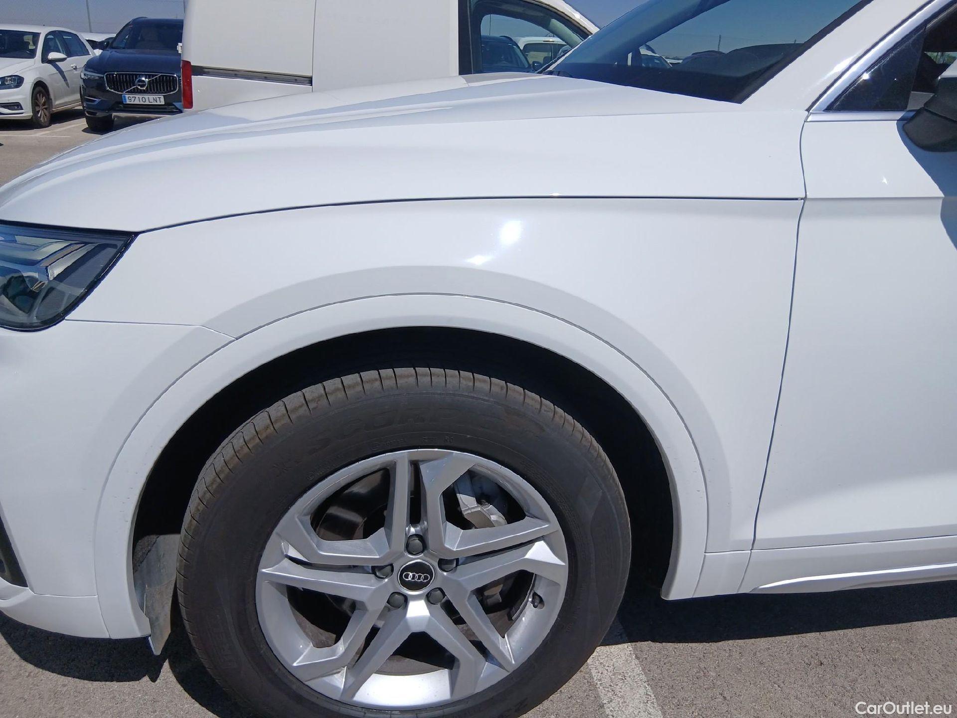  Audi  Q5 AUDI  / 2020 / 5P / todoterreno Advanced 35 TDI 120kW S tronic (AC2) #6