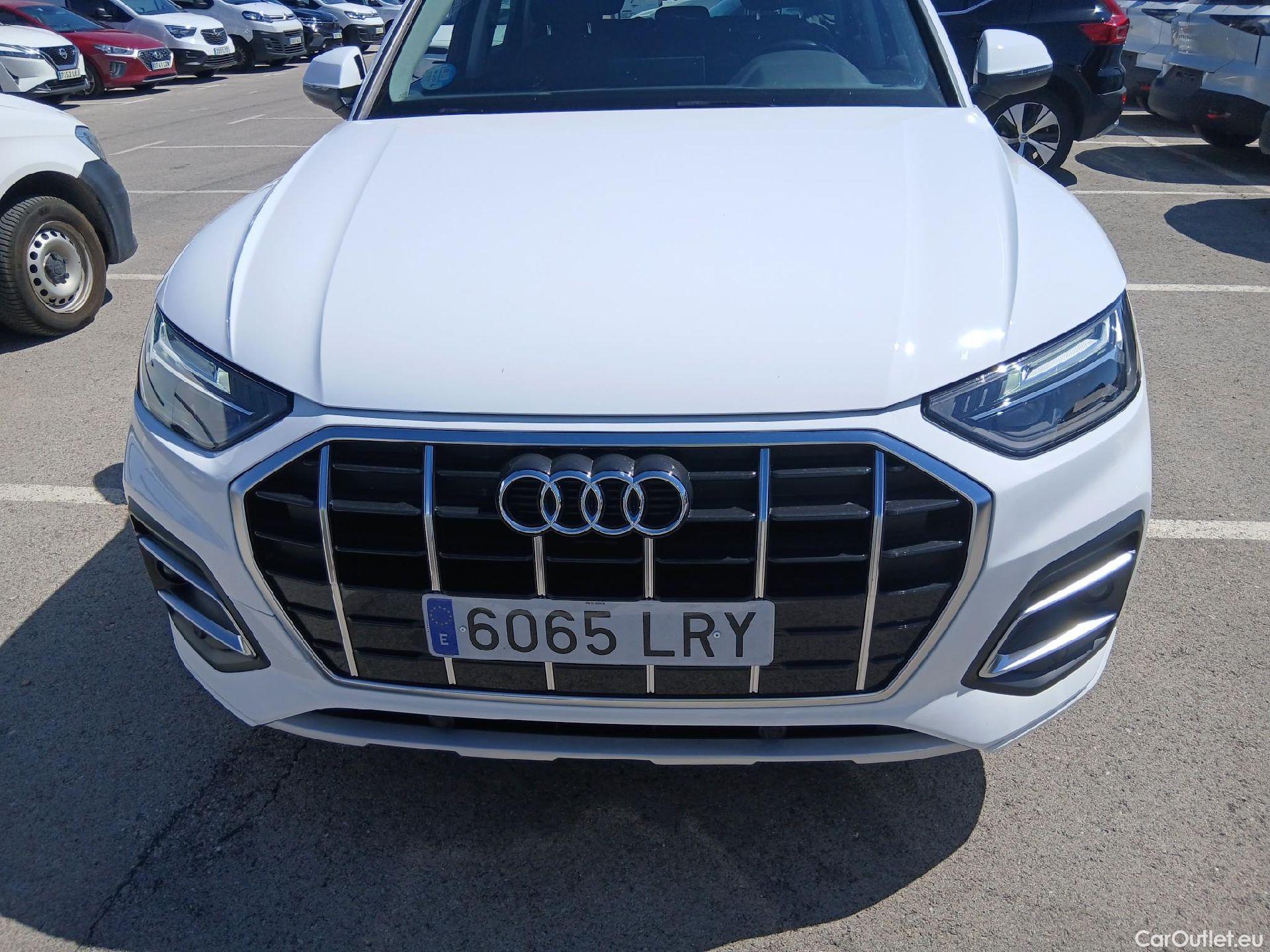  Audi  Q5 AUDI  / 2020 / 5P / todoterreno Advanced 35 TDI 120kW S tronic (AC2) #5
