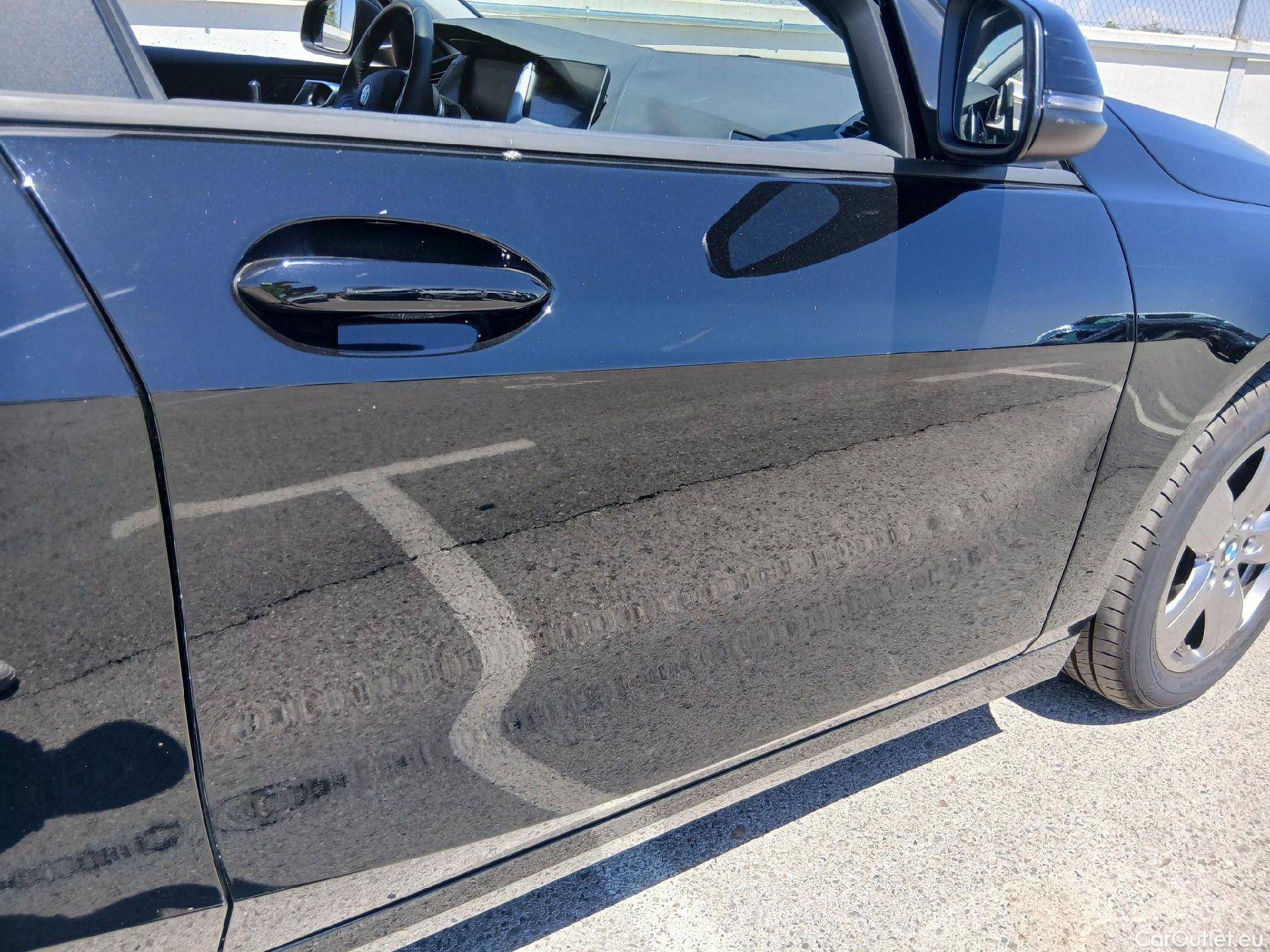  Bmw  Serie 1 BMW  / 2019 / 5P / berlina con portón 118d #45