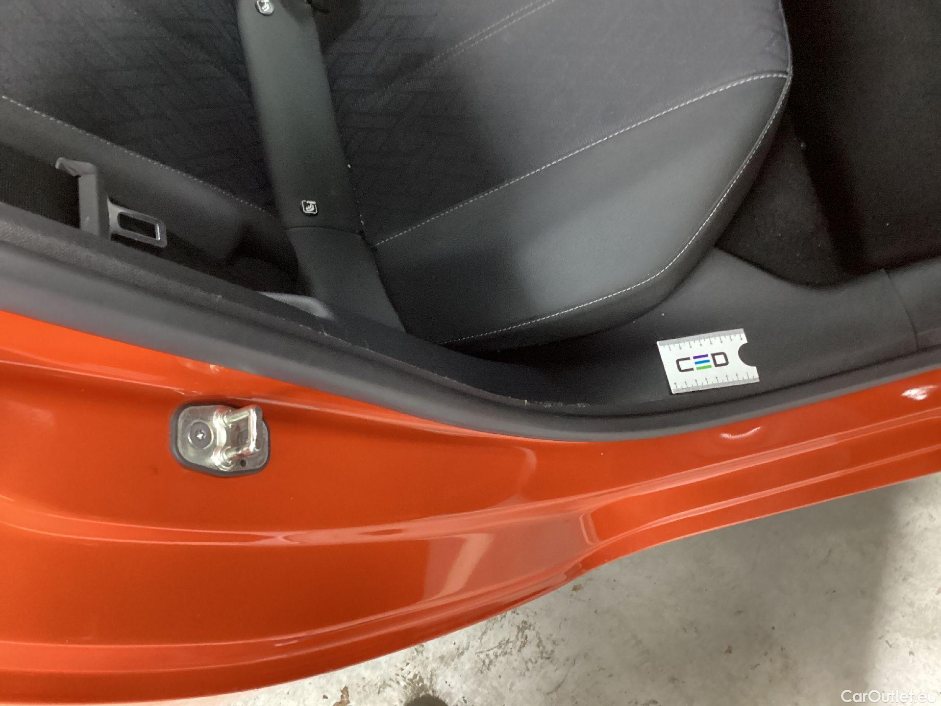  Opel  Corsa Opel,  '19 BEV, Opel  -e Auto e-Elegance 5d #64