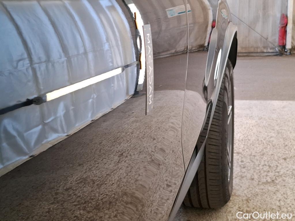  Mercedes  G-Klasee MERCEDES-BENZ GLC Coupe / 2019 / 5P / Coupé 2.0 GLC 300 E BUSINESS LINE 4MATIC #2
