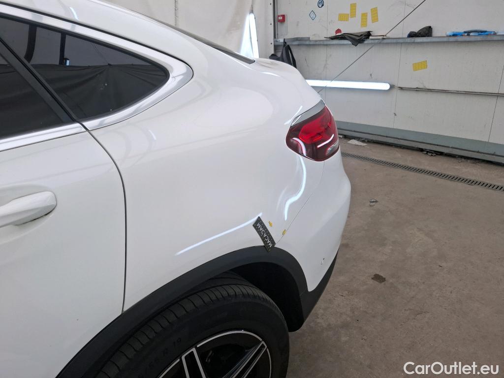  Mercedes  G-Klasee MERCEDES-BENZ GLC Coupe / 2019 / 5P / Coupé GLC 300 e AMG Line 4Matic #3