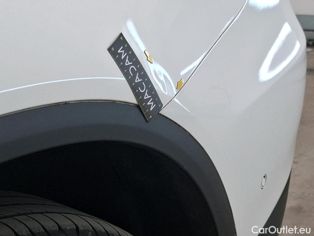  Mercedes  G-Klasee MERCEDES-BENZ GLC Coupe / 2019 / 5P / Coupé GLC 300 e AMG Line 4Matic #4