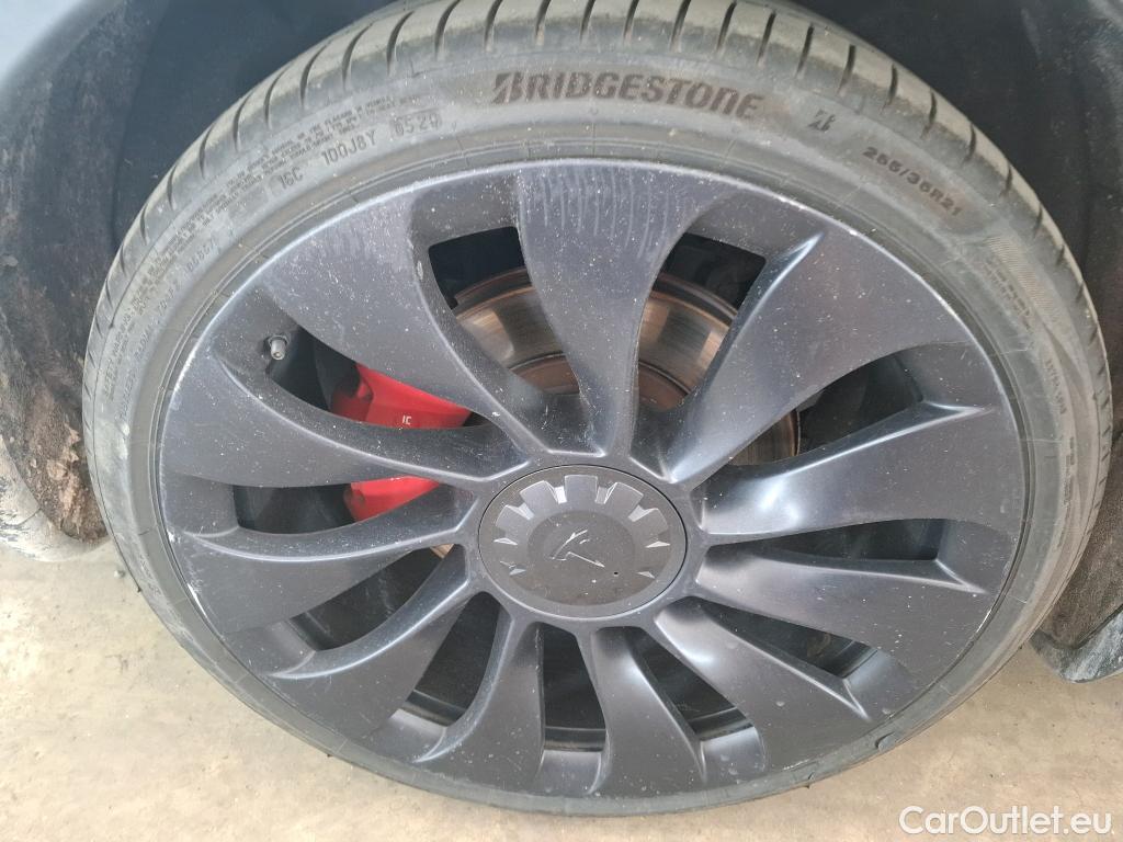  Tesla  Model Y TESLA  / 2020 / 5P / SUV Performance Dual Motor AWD #16