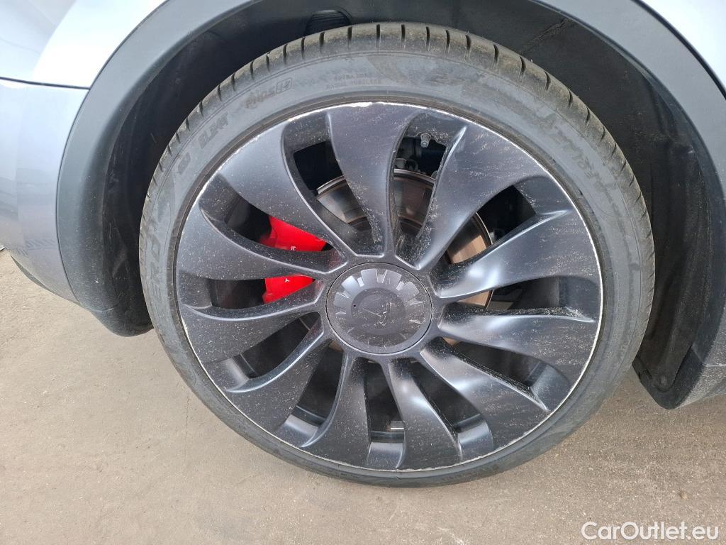 Tesla  Model Y TESLA  / 2020 / 5P / SUV Performance Dual Motor AWD #18