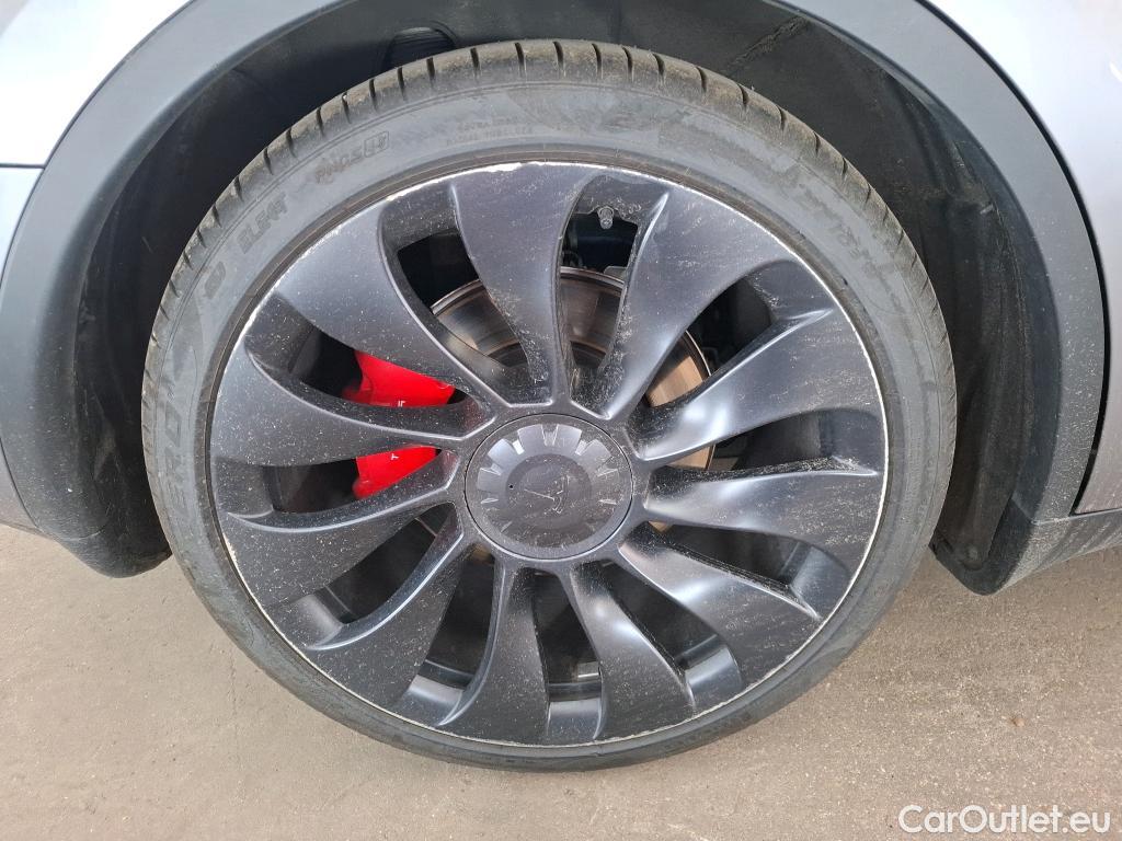  Tesla  Model Y TESLA  / 2020 / 5P / SUV Performance Dual Motor AWD #19
