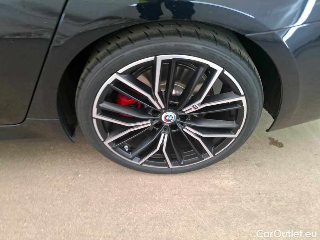  Bmw  Serie 5 BMW Série 5 / 2020 / 4P / Berline 545e xDrive 394ch M Sport BVA8 #1