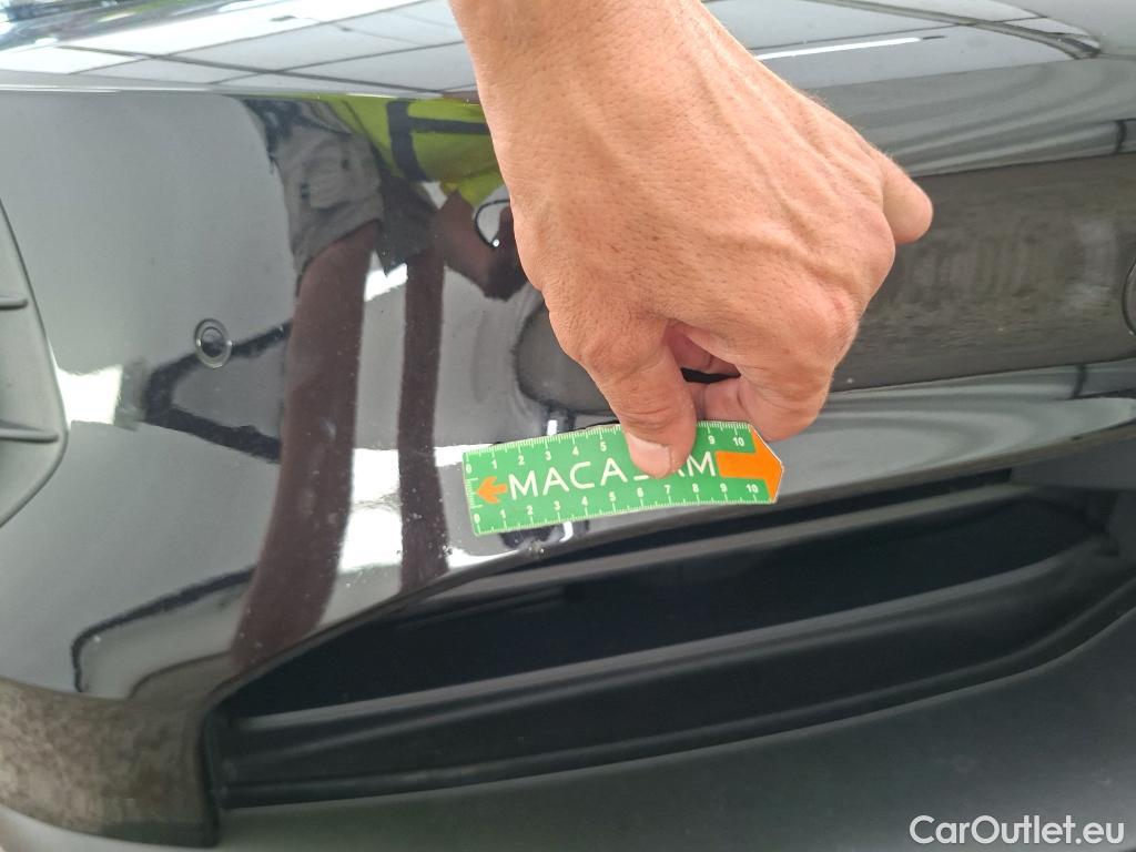  Porsche  Taycan  4S 79kWh BVA #8