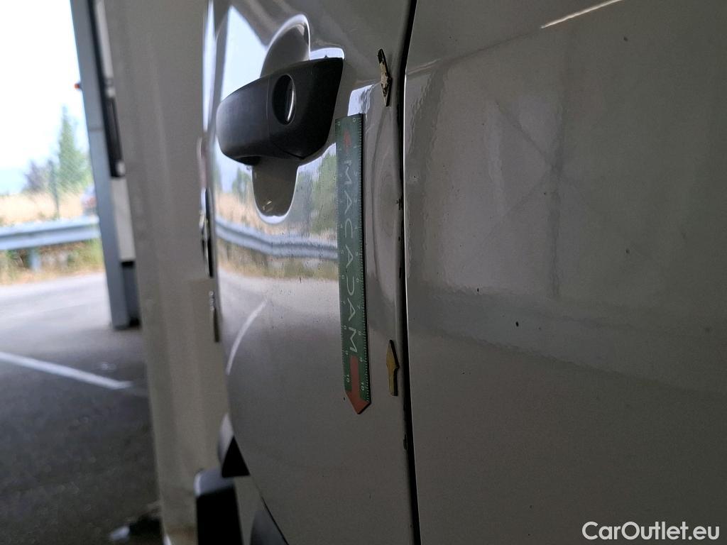  Toyota  Proace TOYOTA  City / 2019 / 4P / Fourgonnette 1.5 Medium 100 D-4D Business #27