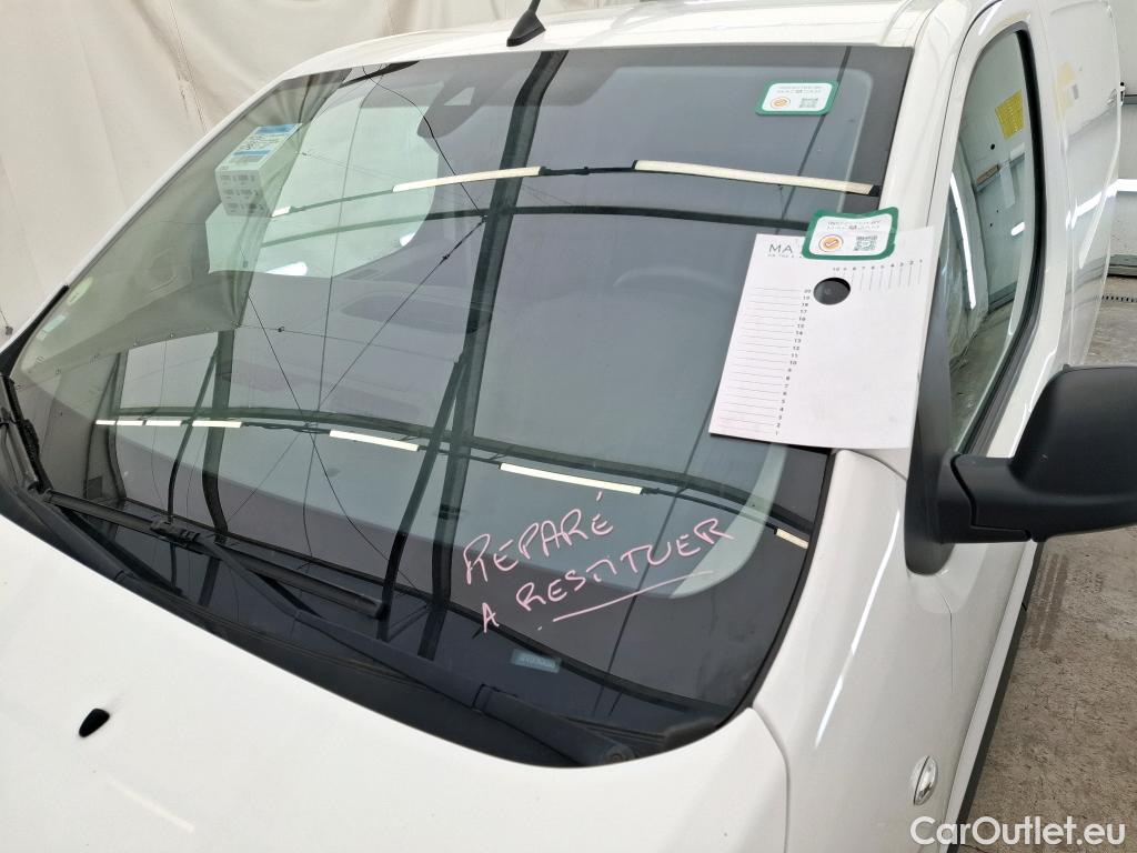  Fiat  Scudo FIAT  / 2021 / 4P / Fourgon tôlé 2.0 Mjet3 145ch 5.3 Standard Pro Lounge #21