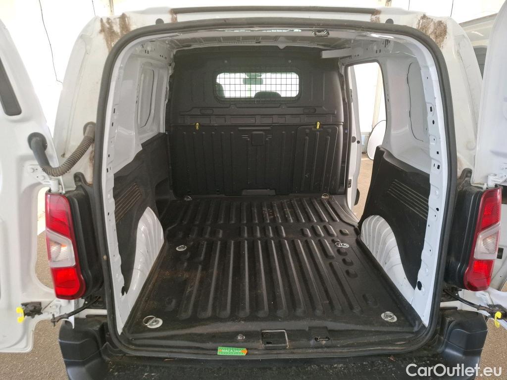  Toyota  Proace TOYOTA  City / 2019 / 4P / Fourgonnette 1.5 Medium 100 D-4D Business #1