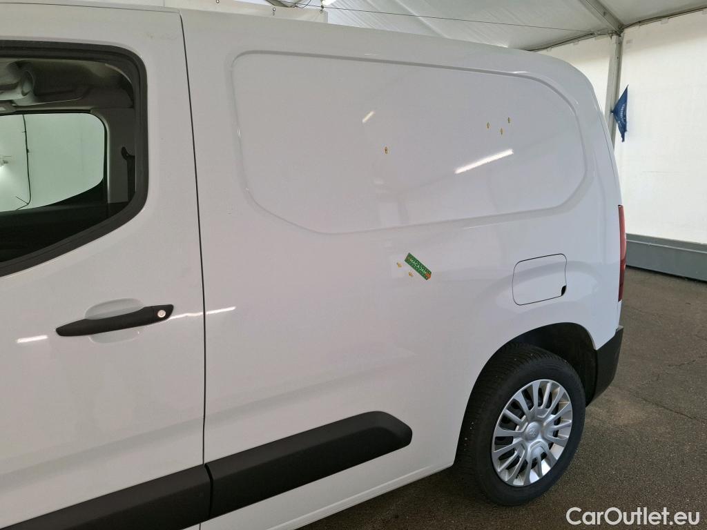  Toyota  Proace TOYOTA  City / 2019 / 4P / Fourgonnette 1.5 Medium 100 D-4D Business #33