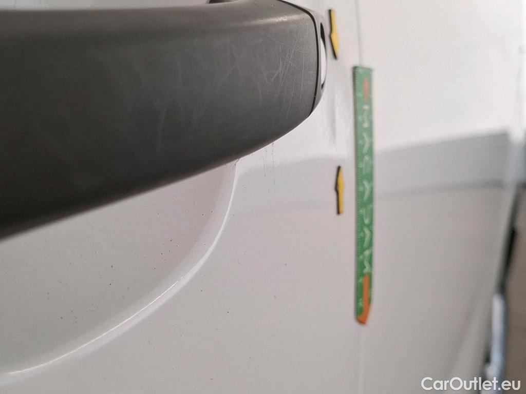  Toyota  Proace TOYOTA  City / 2019 / 4P / Fourgonnette 1.5 Medium 100 D-4D Business #30