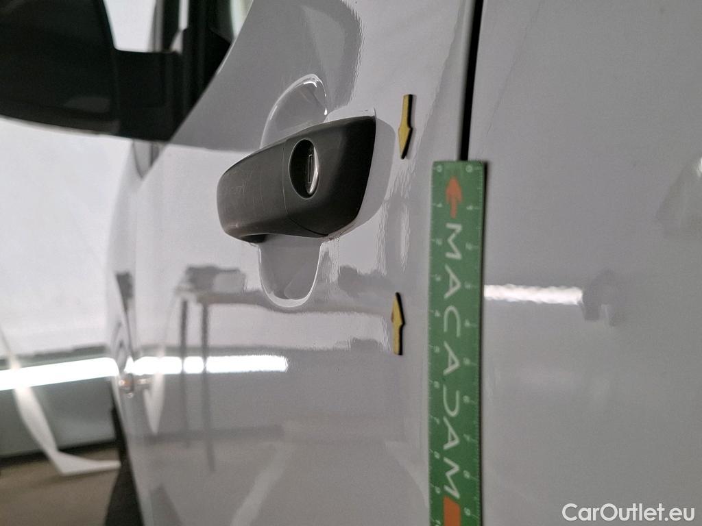  Toyota  Proace TOYOTA  City / 2019 / 4P / Fourgonnette 1.5 Medium 100 D-4D Business #31
