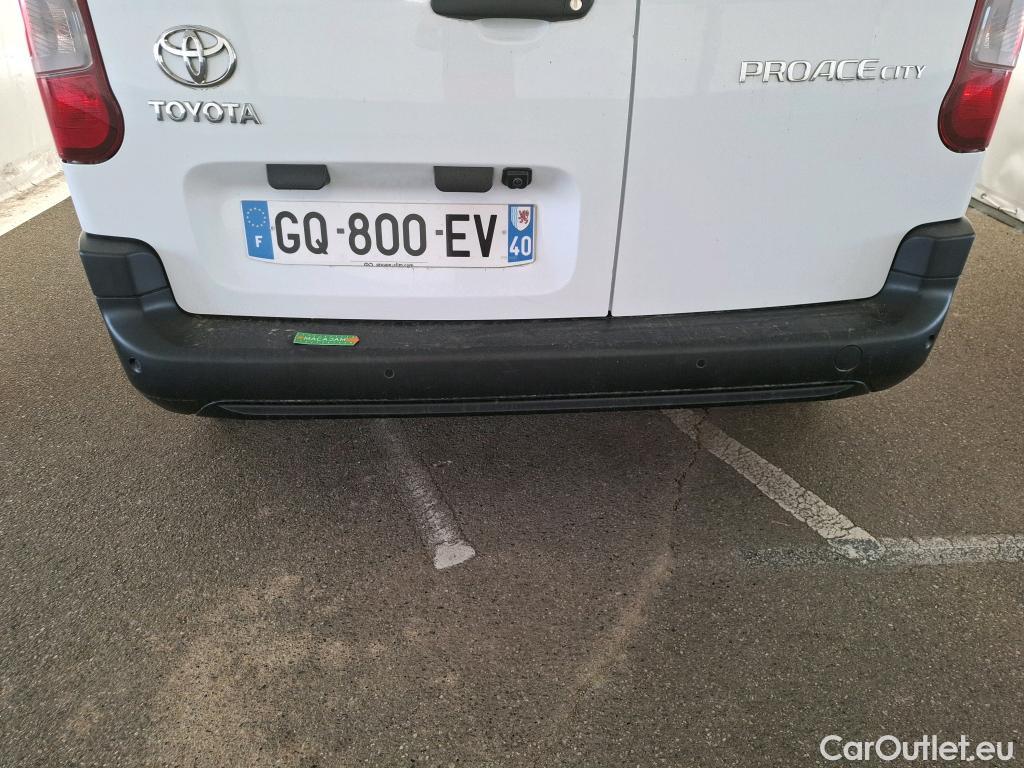  Toyota  Proace TOYOTA  City / 2019 / 4P / Fourgonnette 1.5 Medium 100 D-4D Business #58