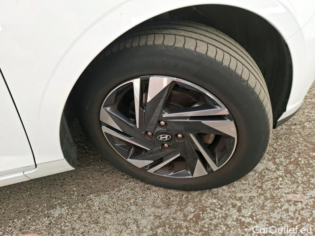  Hyundai  i20 HYUNDAI  / 2020 / 5P / Berline 1.0 T-GDI 100 HYBRID 48V Intuitive #6