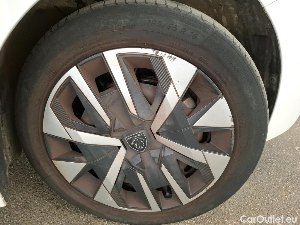  Peugeot  208  Active 1.2 PureTech 100CV BVM6 E6d #28