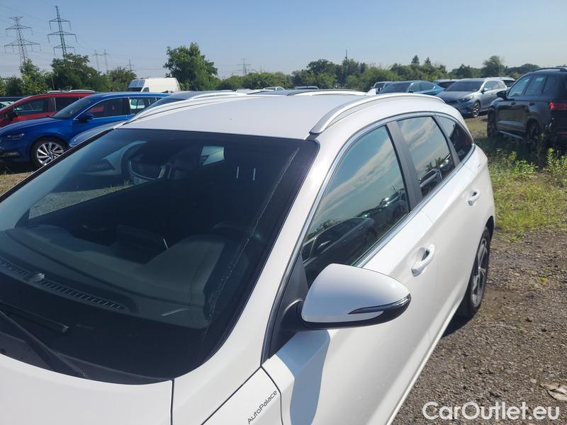  Hyundai  i30   cw (PD)(2017->)  kom.1.5T-GDI Smart 5d #7