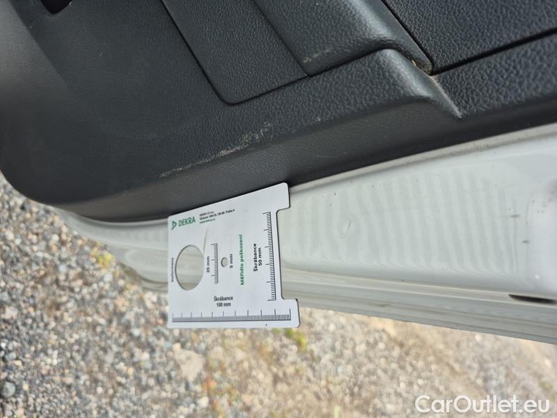  Skoda  Fabia  (PJ3) (2021) Com.1.0TSI 70 Ambition 5d #27