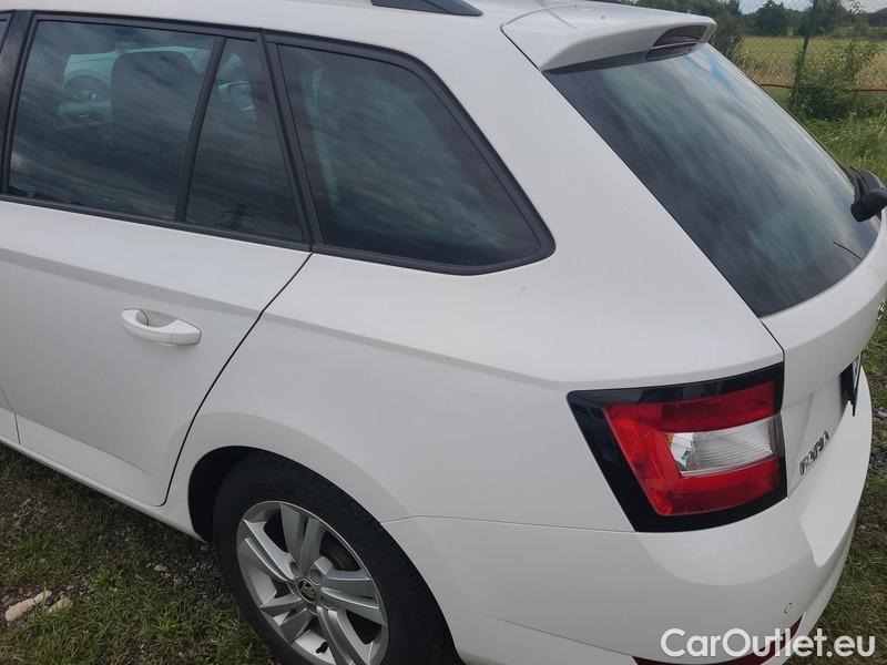  Skoda  Fabia  Combi (2015) Com.1.0TSI 70 Ambition 5d #8