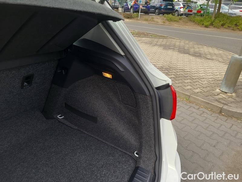  Seat  Arona  (2017->)  1.0 TSI 70 Style 5d #10