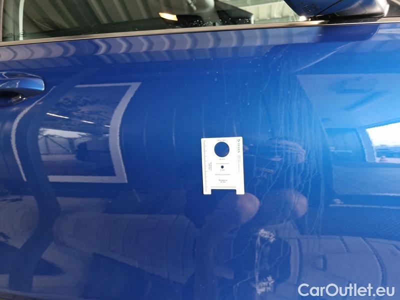  KIA  XCeed  (2019)  1.5 T-GDI Exclusive AT #19