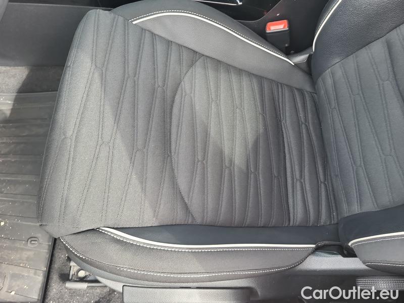 KIA  Cee'd Ceed  (CD) (2018->) Ceed SW 1.5TGDI 118 GT Line AT #4