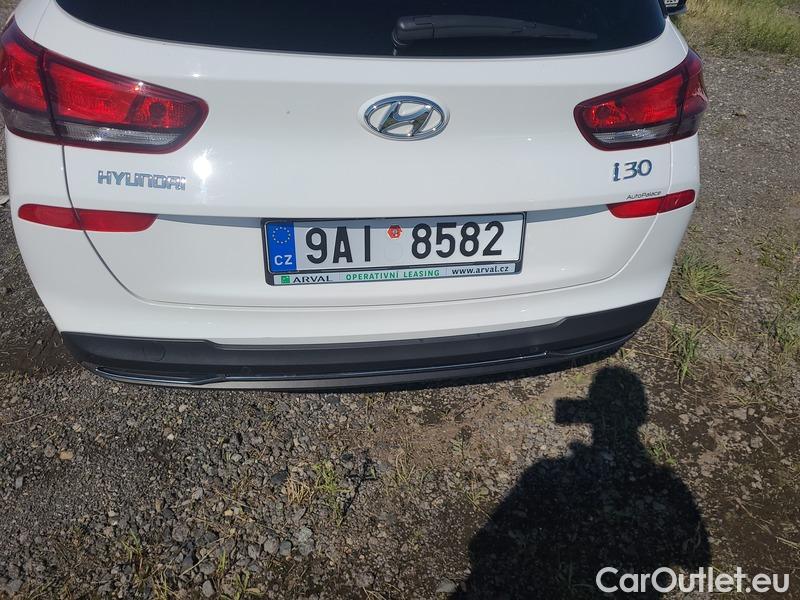  Hyundai  i30   cw (PD)(2017->)  kom.1.5T-GDI Smart 5d #12