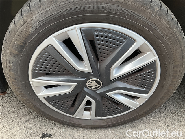  Skoda  Fabia  1.5 TSI 110 Style AT 5d #6