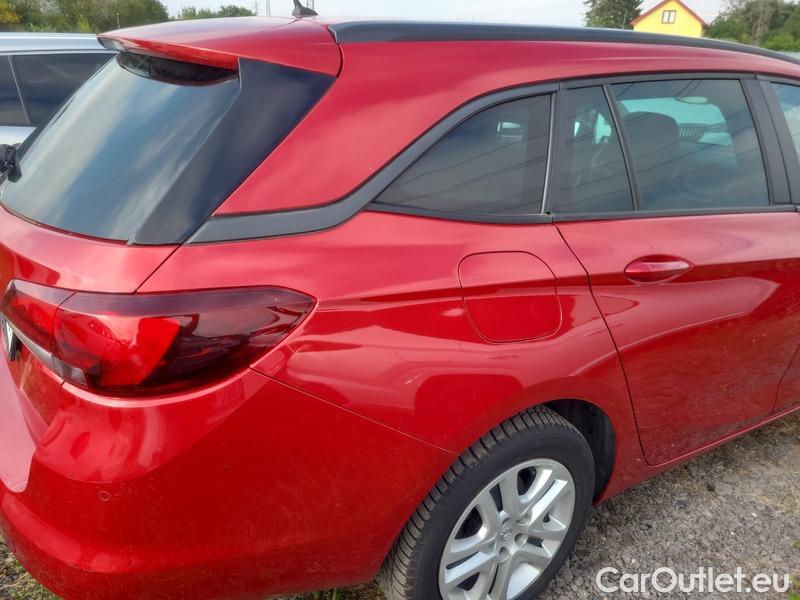  Opel  Astra  K (2015) ST 1.5CDTi 90 Edition 5d #15