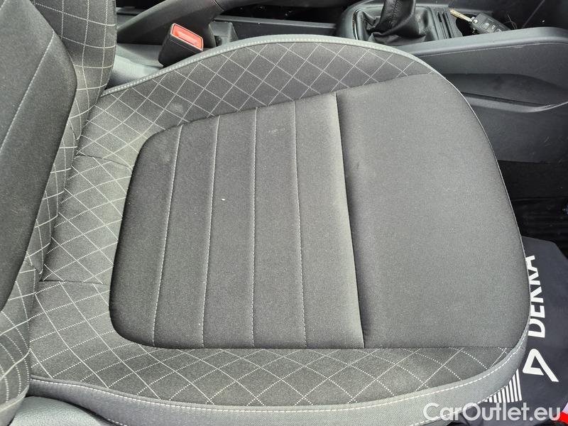  Skoda  Fabia  (PJ3) (2021) Com.1.0TSI 70 Ambition 5d #30