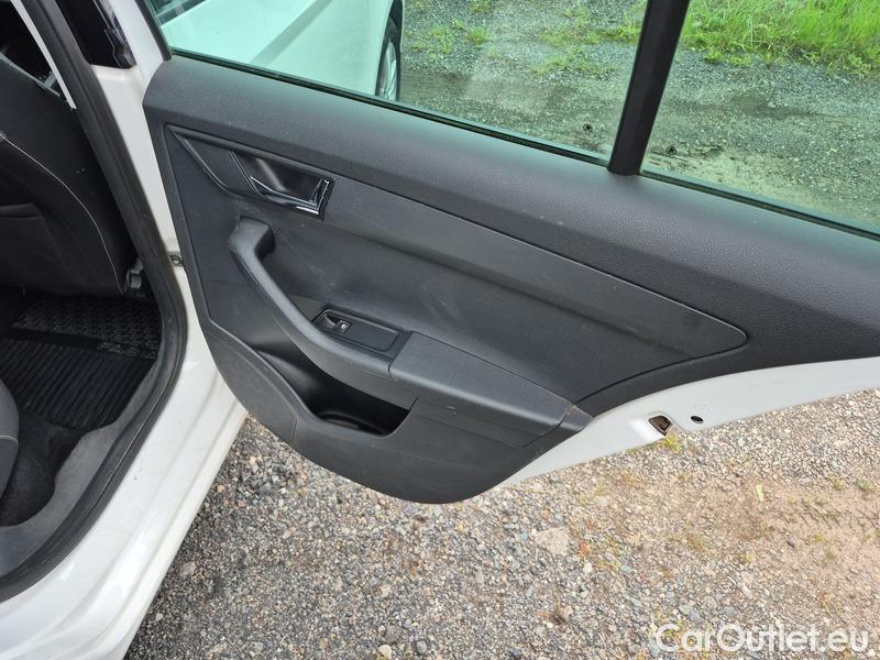  Skoda  Fabia  (PJ3) (2021) Com.1.0TSI 70 Ambition 5d #26