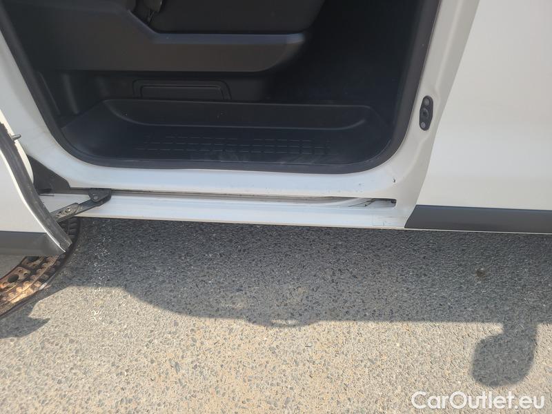  Peugeot  Expert  LCV (2016) Exp. 2.0BHDi 120 Polocom.L3 4d #18