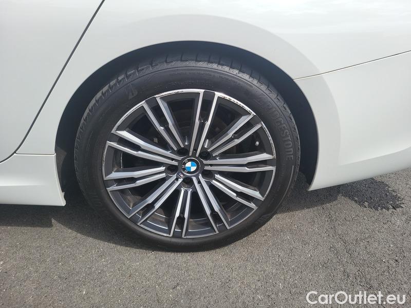  Bmw  Serie 3  Lim. (F30)  (2015) 318d AT 4d #7