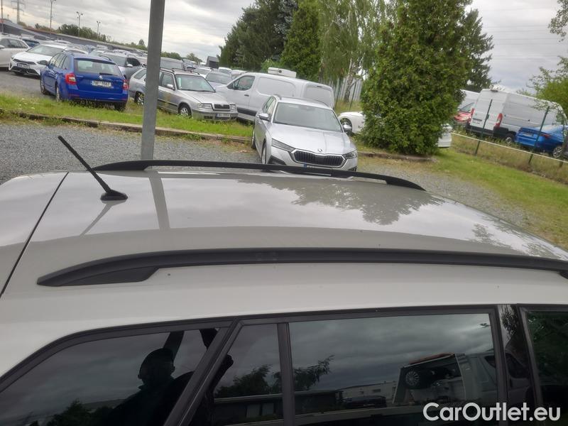  Skoda  Fabia  Combi (2015) Com.1.0TSI 70 Ambition 5d #30