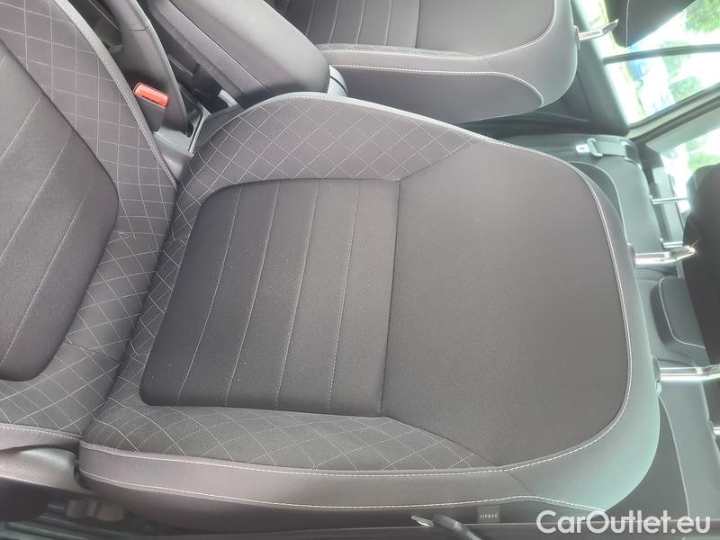  Skoda  Fabia  Combi (2015) Com.1.0TSI 70 Ambition 5d #9