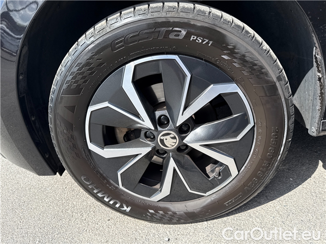 Skoda  KAMIQ  1.5TSI 110 Style AT #17